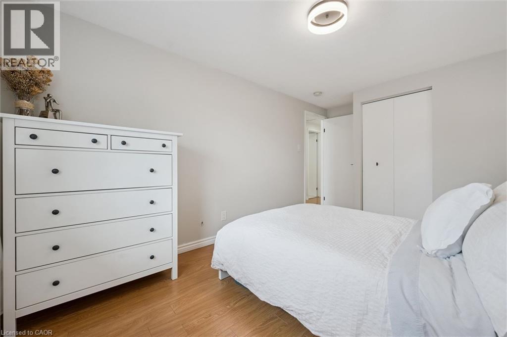 54 HARVEST Court, Kitchener, Ontario, N2P1T3 — Photo 26