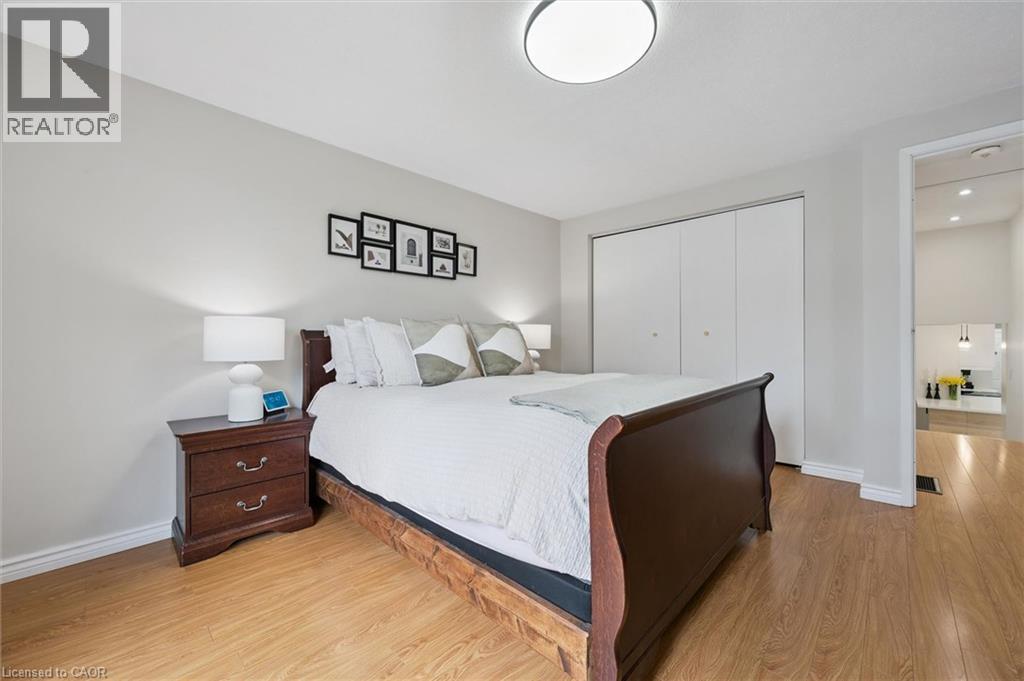 54 HARVEST Court, Kitchener, Ontario, N2P1T3 — Photo 31