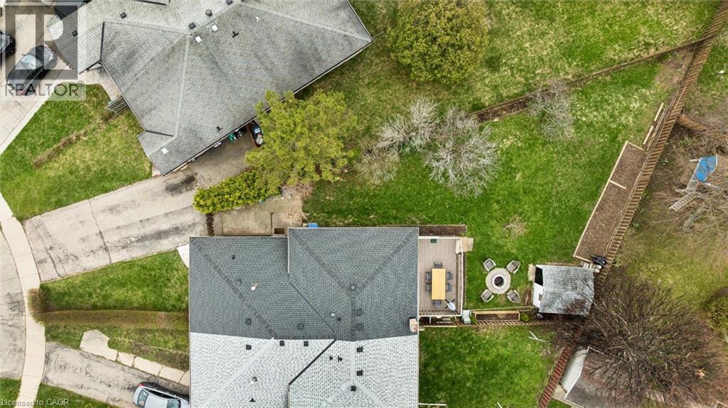 54 HARVEST Court, Kitchener, Ontario, N2P1T3 — Photo 42