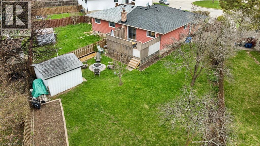 54 HARVEST Court, Kitchener, Ontario, N2P1T3 — Photo 43