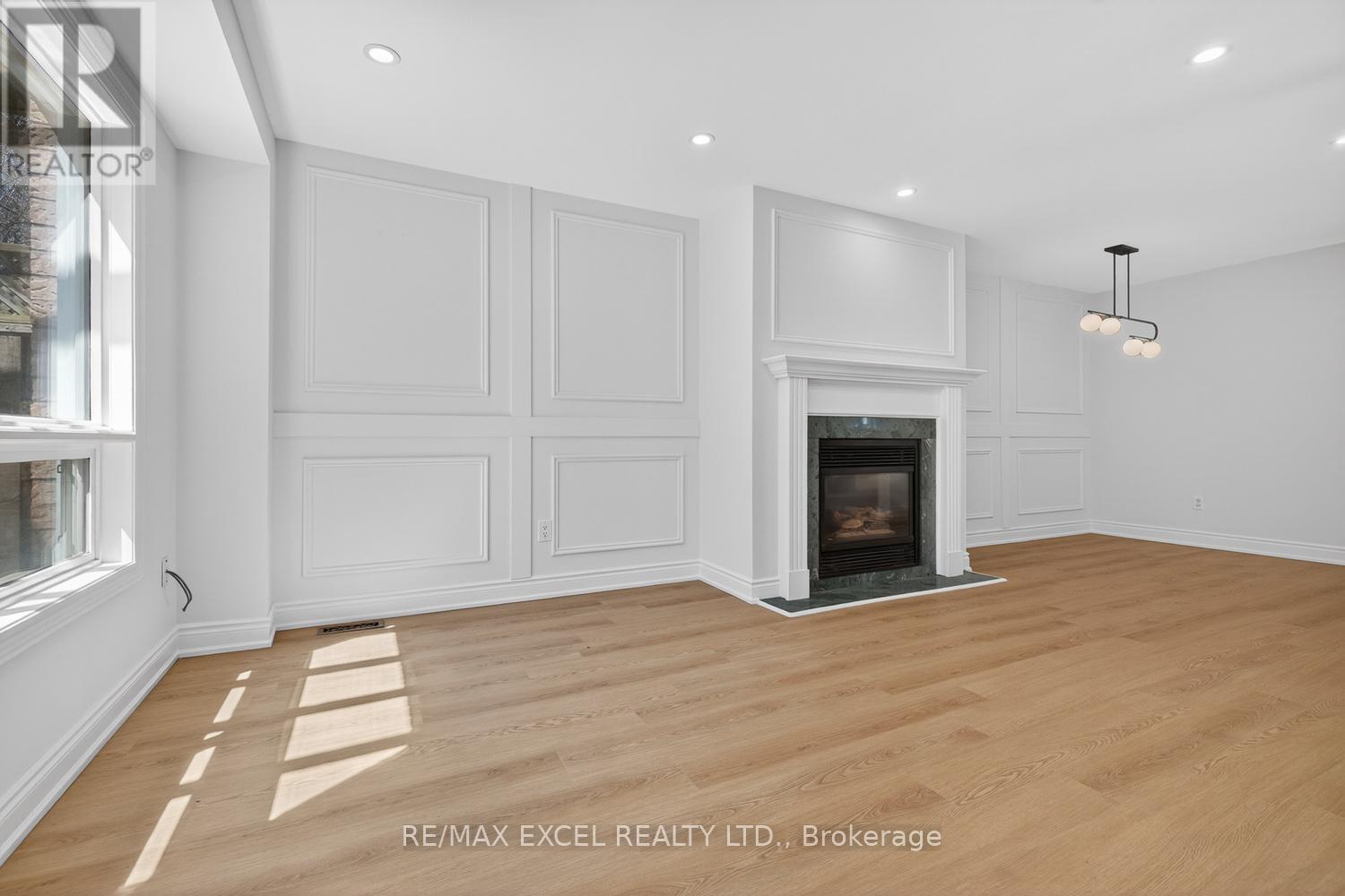 112 OCTOBER LANE, Aurora (Aurora Grove), Ontario, L4G6Z8 — Photo 6