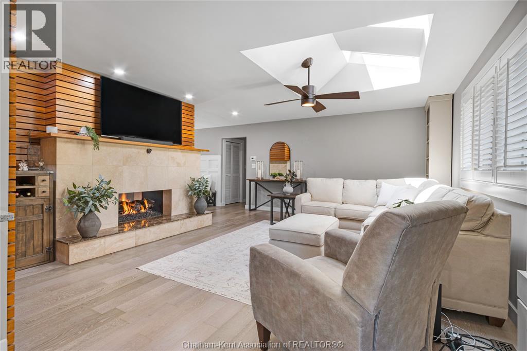 323 VICTORIA AVENUE, Chatham, Ontario, N7L3B1 — Photo 10