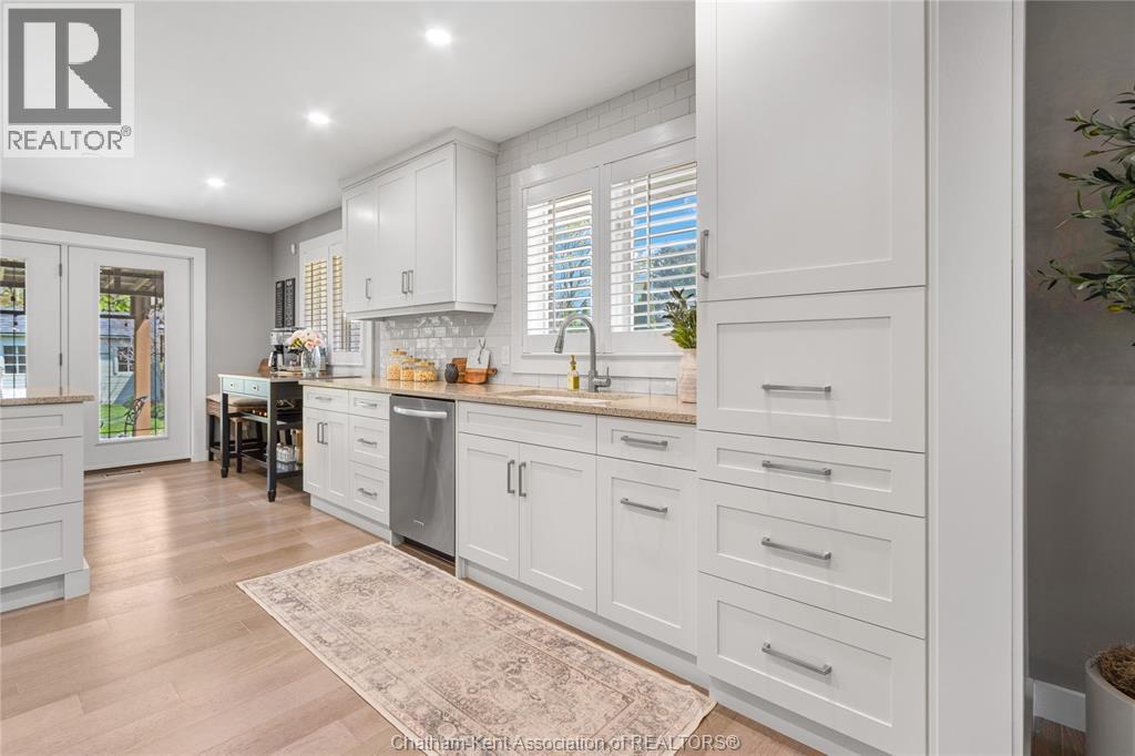 323 VICTORIA AVENUE, Chatham, Ontario, N7L3B1 — Photo 14