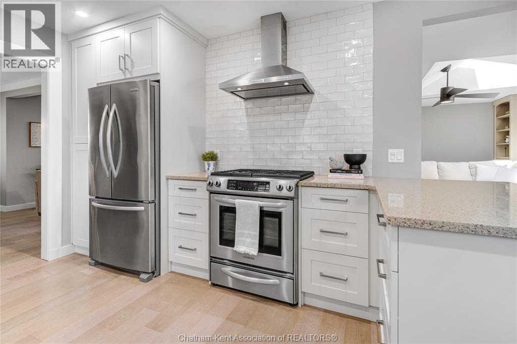 323 VICTORIA AVENUE, Chatham, Ontario, N7L3B1 — Photo 15