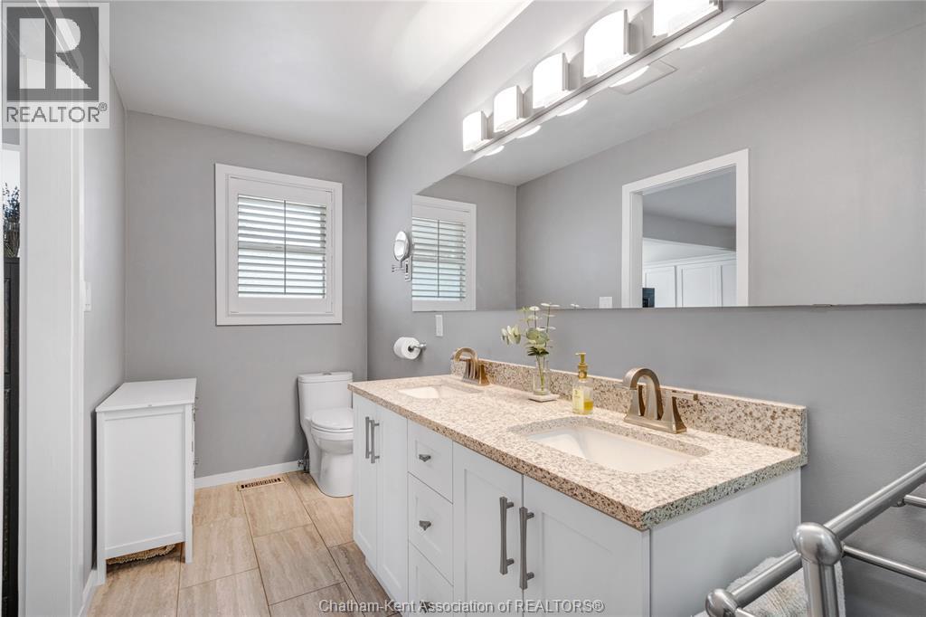 323 VICTORIA AVENUE, Chatham, Ontario, N7L3B1 — Photo 23