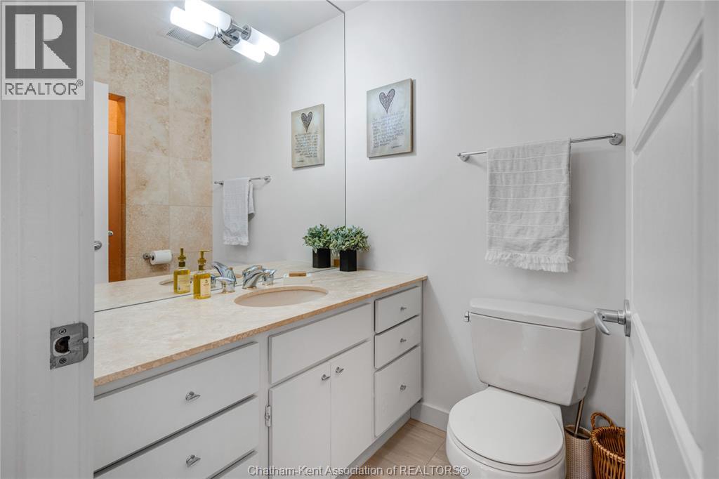 323 VICTORIA AVENUE, Chatham, Ontario, N7L3B1 — Photo 27