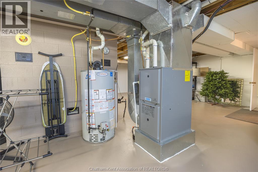 323 VICTORIA AVENUE, Chatham, Ontario, N7L3B1 — Photo 34