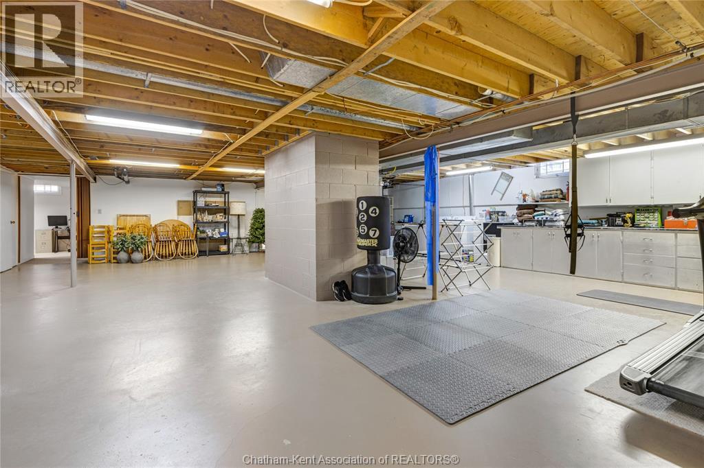 323 VICTORIA AVENUE, Chatham, Ontario, N7L3B1 — Photo 35