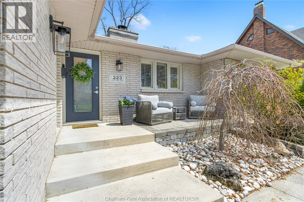 323 VICTORIA AVENUE, Chatham, Ontario, N7L3B1 — Photo 4