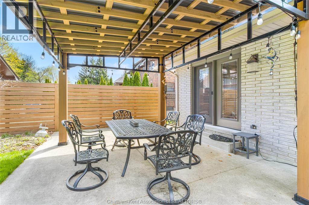 323 VICTORIA AVENUE, Chatham, Ontario, N7L3B1 — Photo 41