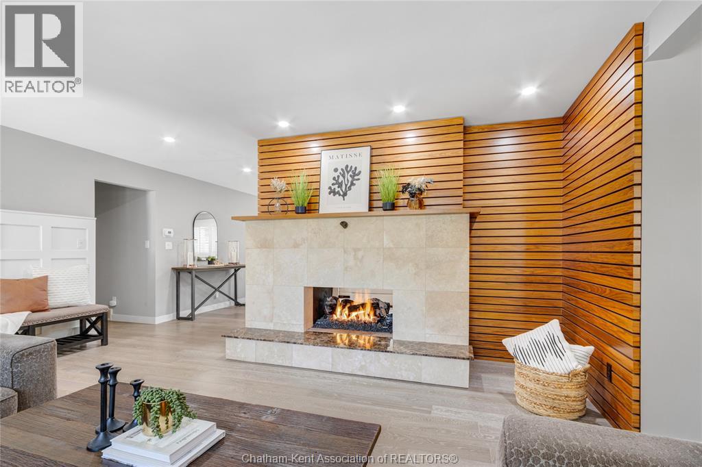 323 VICTORIA AVENUE, Chatham, Ontario, N7L3B1 — Photo 8