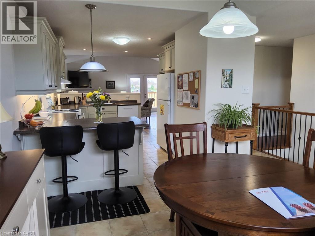 39 DRIFTWOOD Drive, Simcoe, Ontario, N3Y0A3 — Photo 4