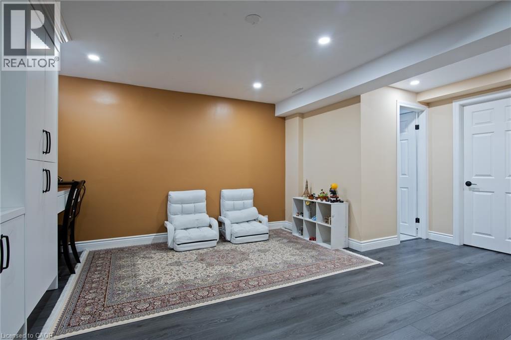 465 WOOLWICH Street Unit# 9, Waterloo, Ontario, N2K3S4 — Photo 32