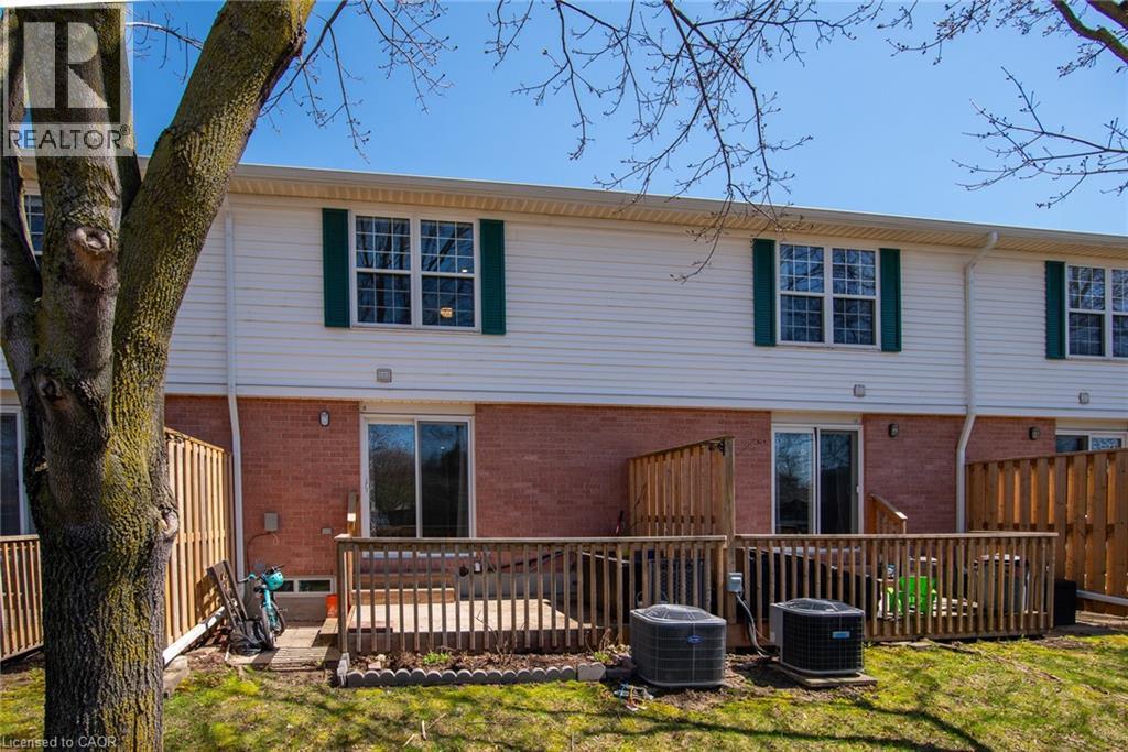 465 WOOLWICH Street Unit# 9, Waterloo, Ontario, N2K3S4 — Photo 37