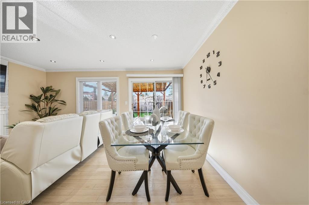 1386 QUEST Circle, Mississauga, Ontario, L5N8B5 — Photo 14
