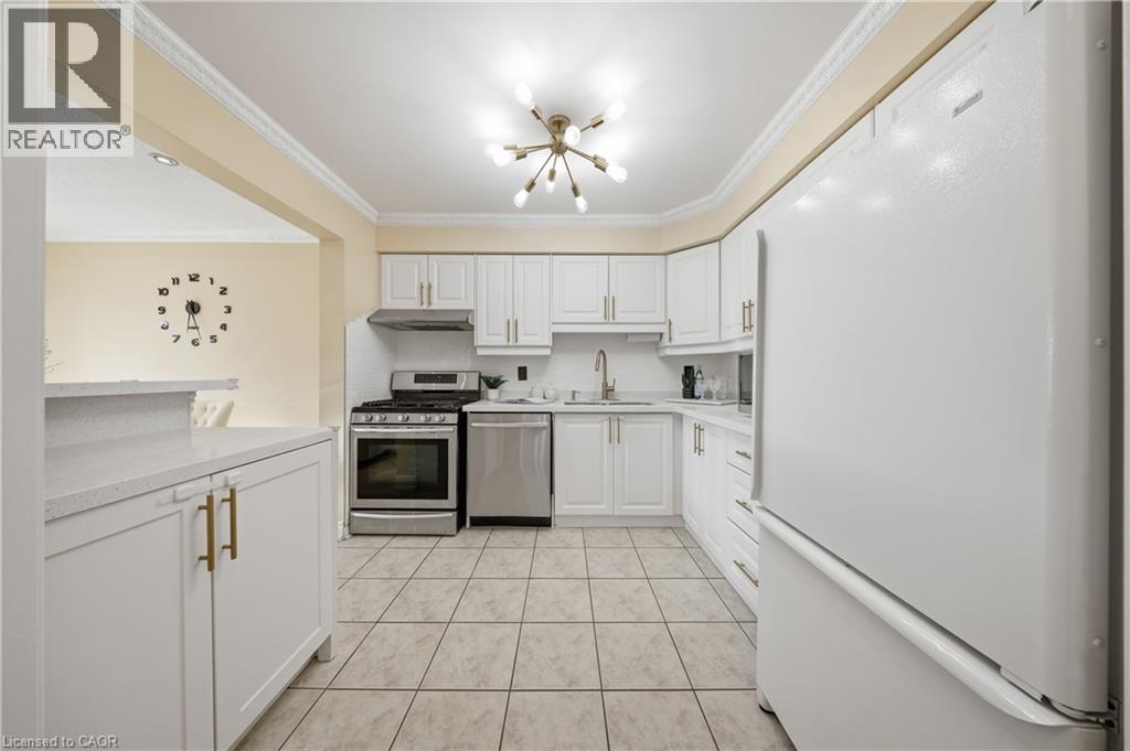 1386 QUEST Circle, Mississauga, Ontario, L5N8B5 — Photo 16