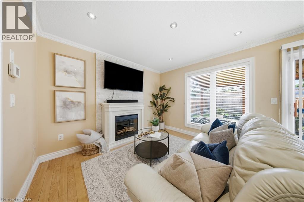 1386 QUEST Circle, Mississauga, Ontario, L5N8B5 — Photo 9
