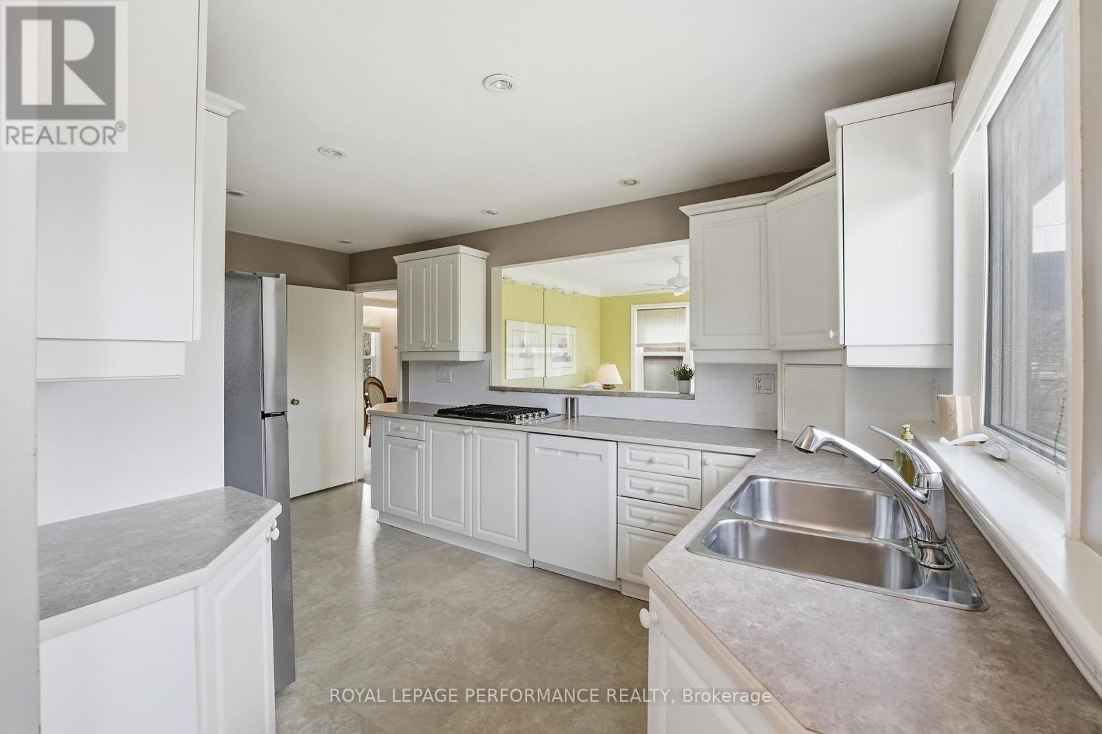 880 MELWOOD AVENUE, Ottawa, Ontario, K2A3C3 — Photo 20