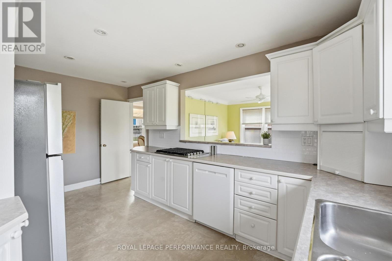 880 MELWOOD AVENUE, Ottawa, Ontario, K2A3C3 — Photo 21