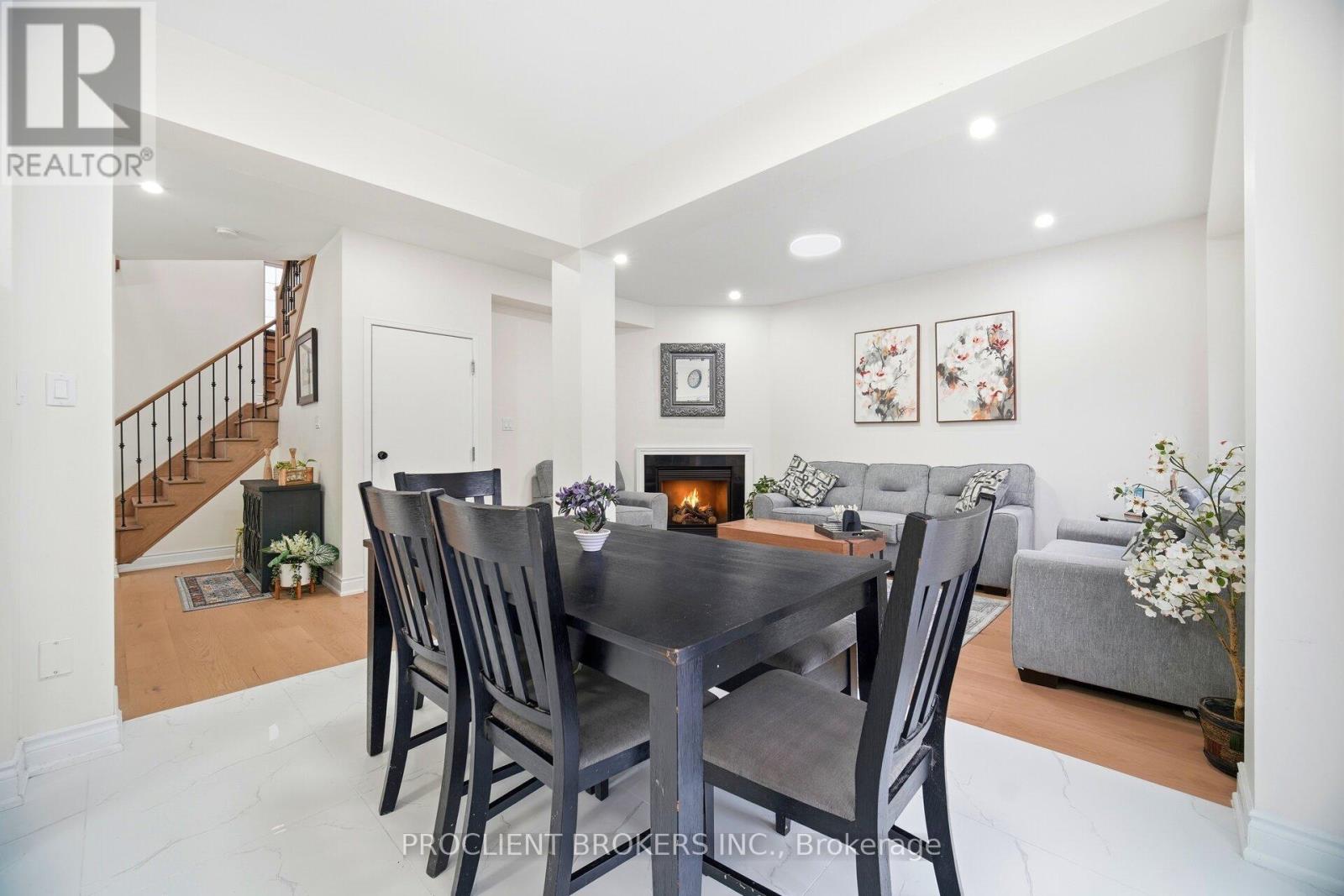 459 PETTIT TRAIL, Milton (CL Clarke), Ontario, L9T6N9 — Photo 13