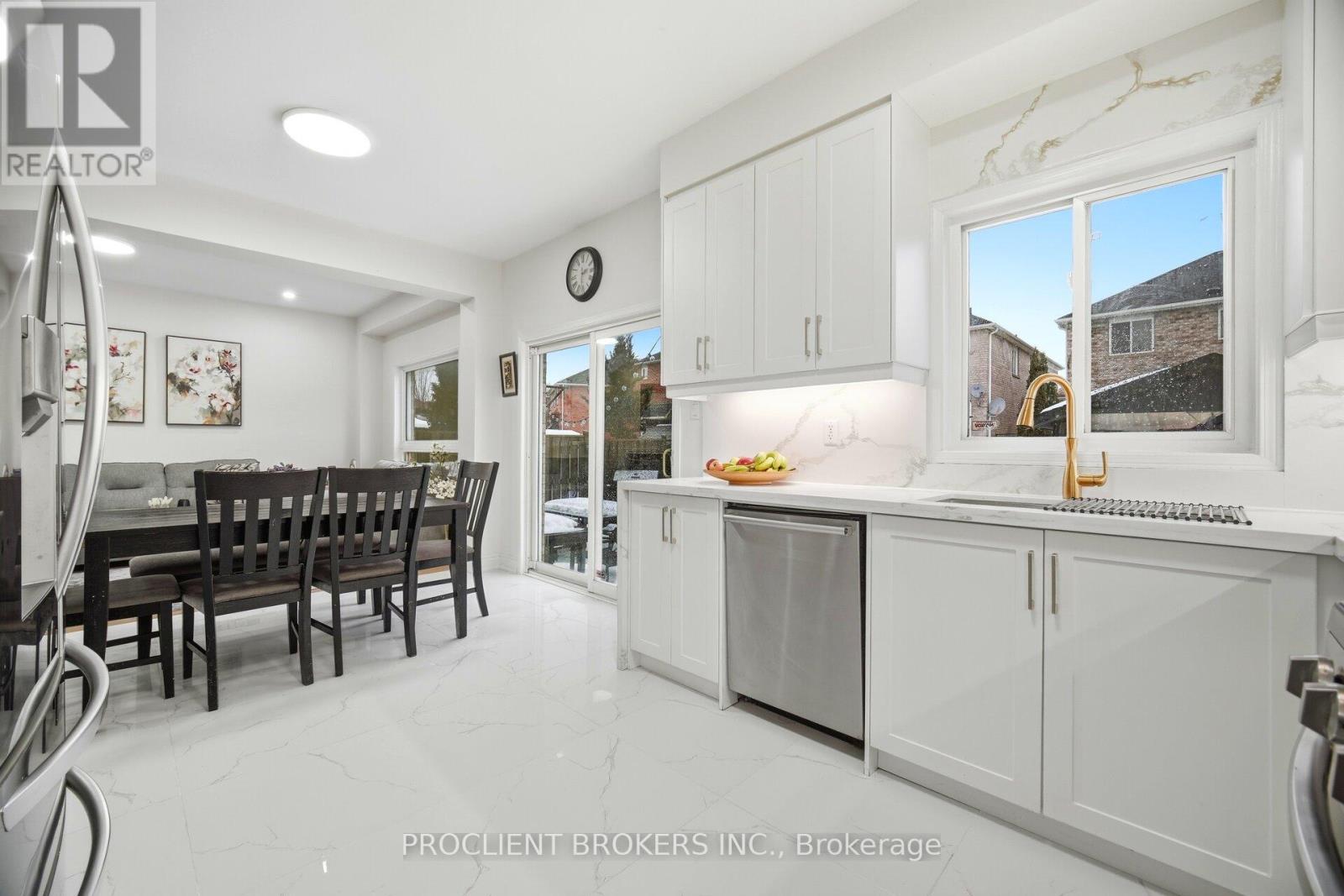 459 PETTIT TRAIL, Milton (CL Clarke), Ontario, L9T6N9 — Photo 17