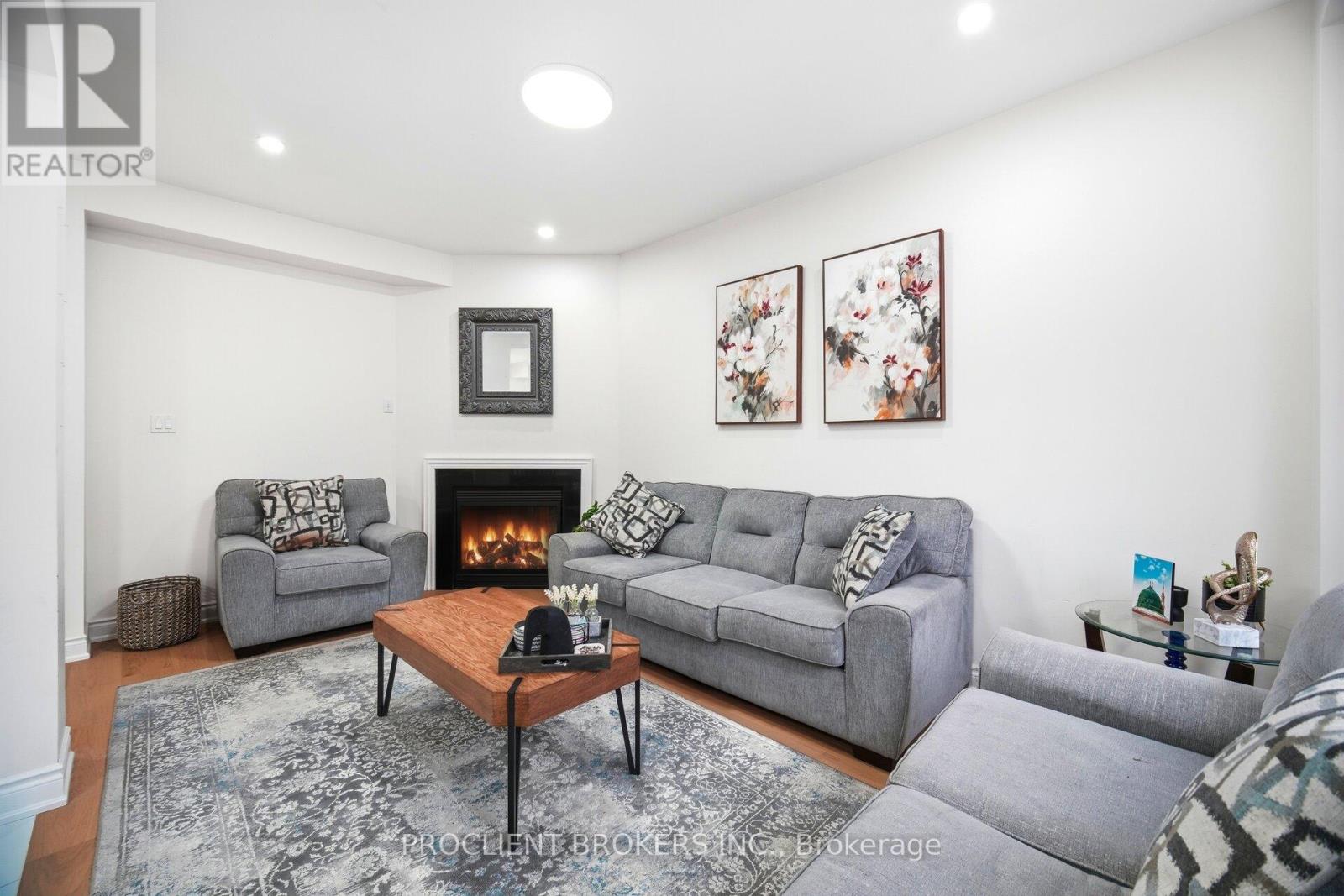 459 PETTIT TRAIL, Milton (CL Clarke), Ontario, L9T6N9 — Photo 19