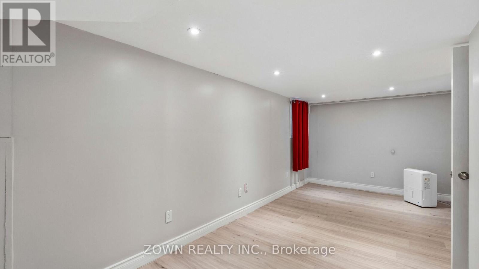 111 HILLYARD STREET, Hamilton (North End), Ontario, L8L6B5 — Photo 25