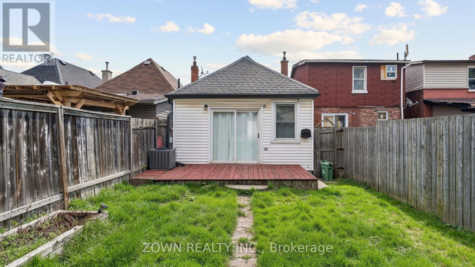 111 HILLYARD STREET, Hamilton (North End), Ontario, L8L6B5 — Photo 31