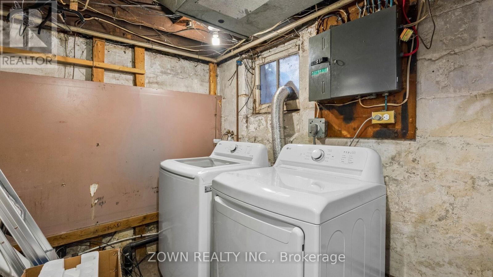 111 HILLYARD STREET, Hamilton (North End), Ontario, L8L6B5 — Photo 34