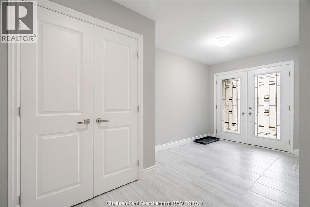 32 Betty COURT, Chatham, Ontario, N7M0T9 — Photo 3