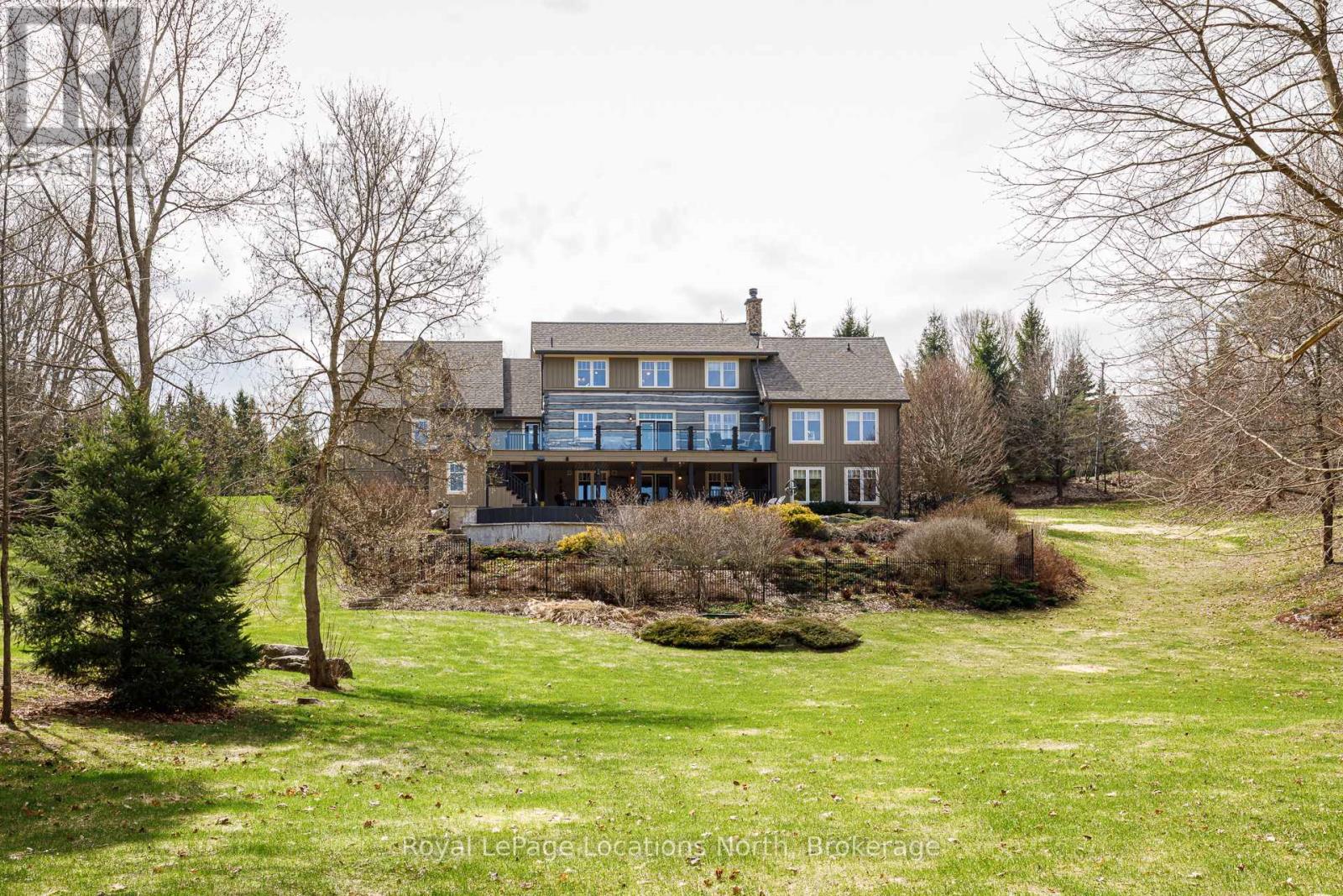 4 PURPLE HILL LANE, Clearview (Creemore), Ontario, L0M1G0 — Photo 2