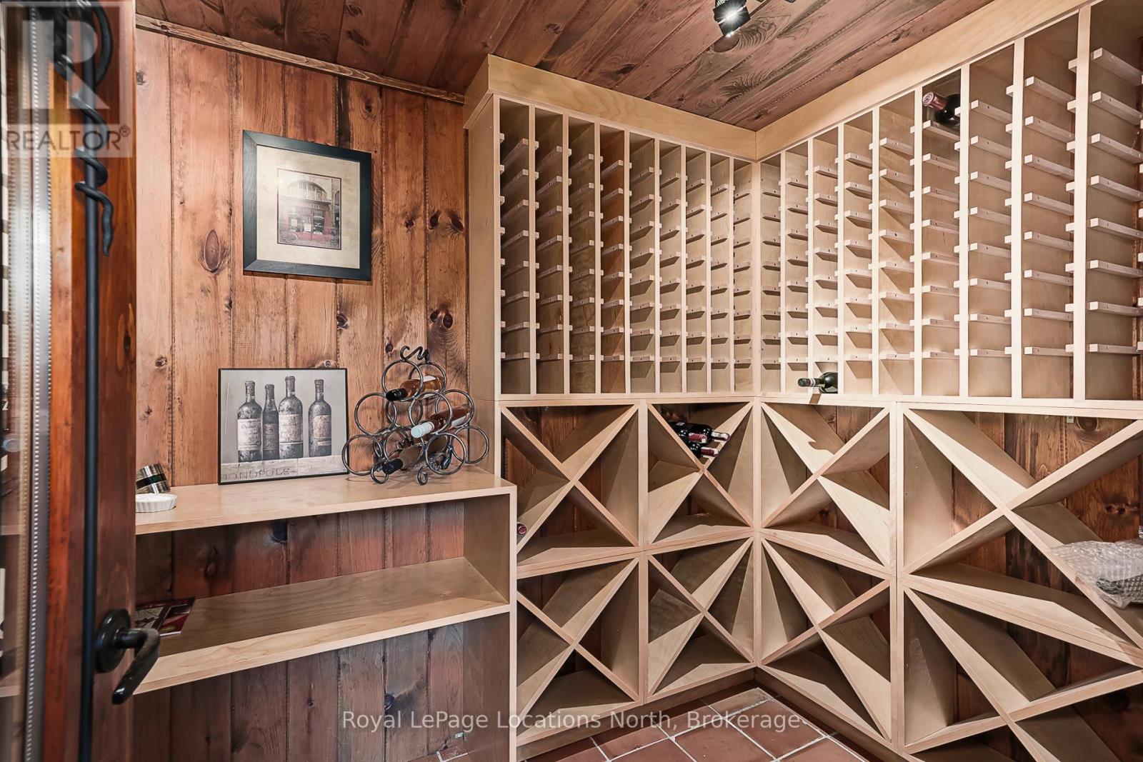 4 PURPLE HILL LANE, Clearview (Creemore), Ontario, L0M1G0 — Photo 33