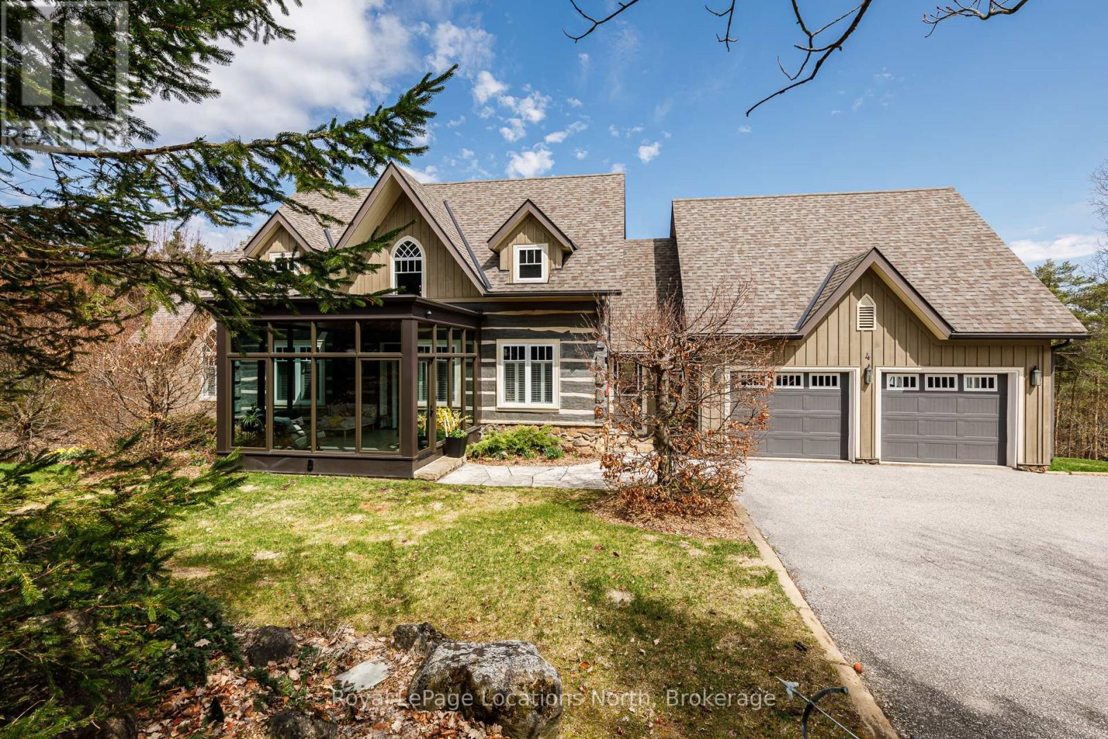 4 PURPLE HILL LANE, Clearview (Creemore), Ontario, L0M1G0 — Photo 4
