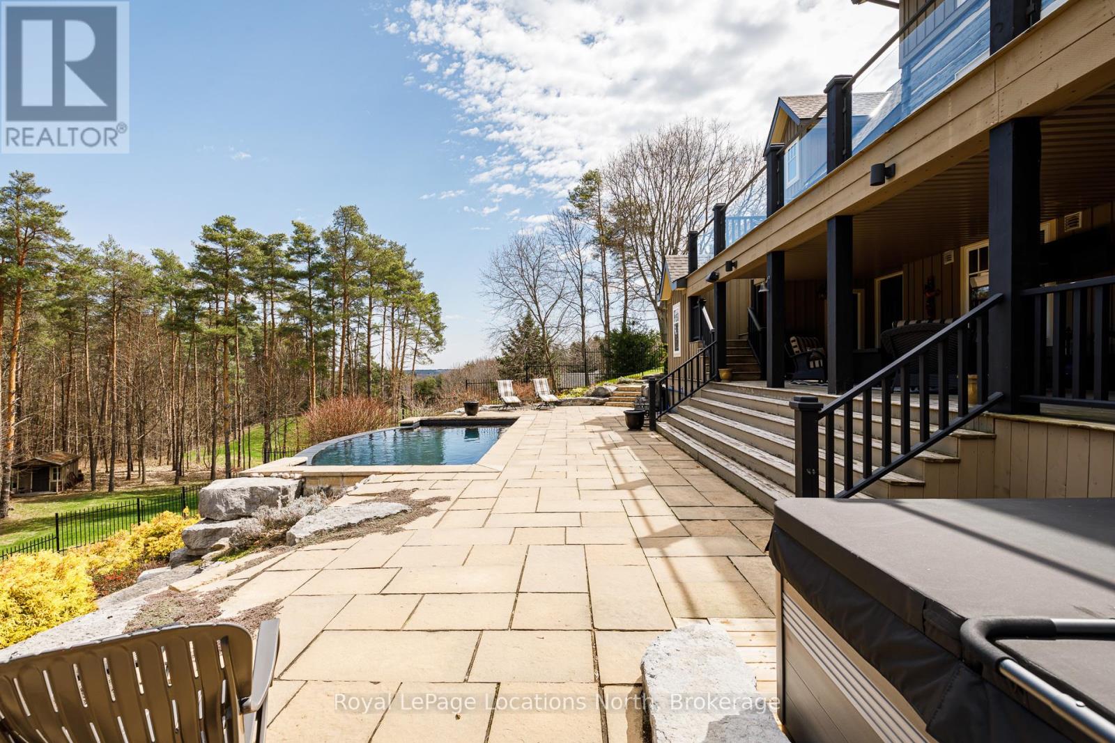 4 PURPLE HILL LANE, Clearview (Creemore), Ontario, L0M1G0 — Photo 44