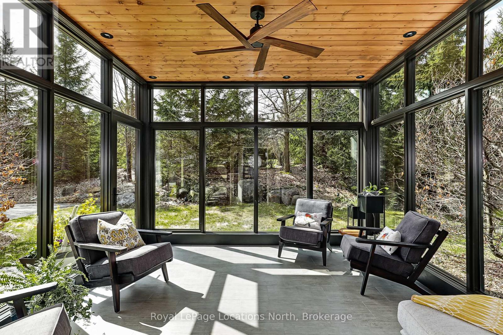 4 PURPLE HILL LANE, Clearview (Creemore), Ontario, L0M1G0 — Photo 6