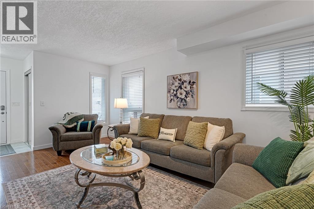 56 FLOCKHART Road, Cambridge, Ontario, N1P1G3 — Photo 8