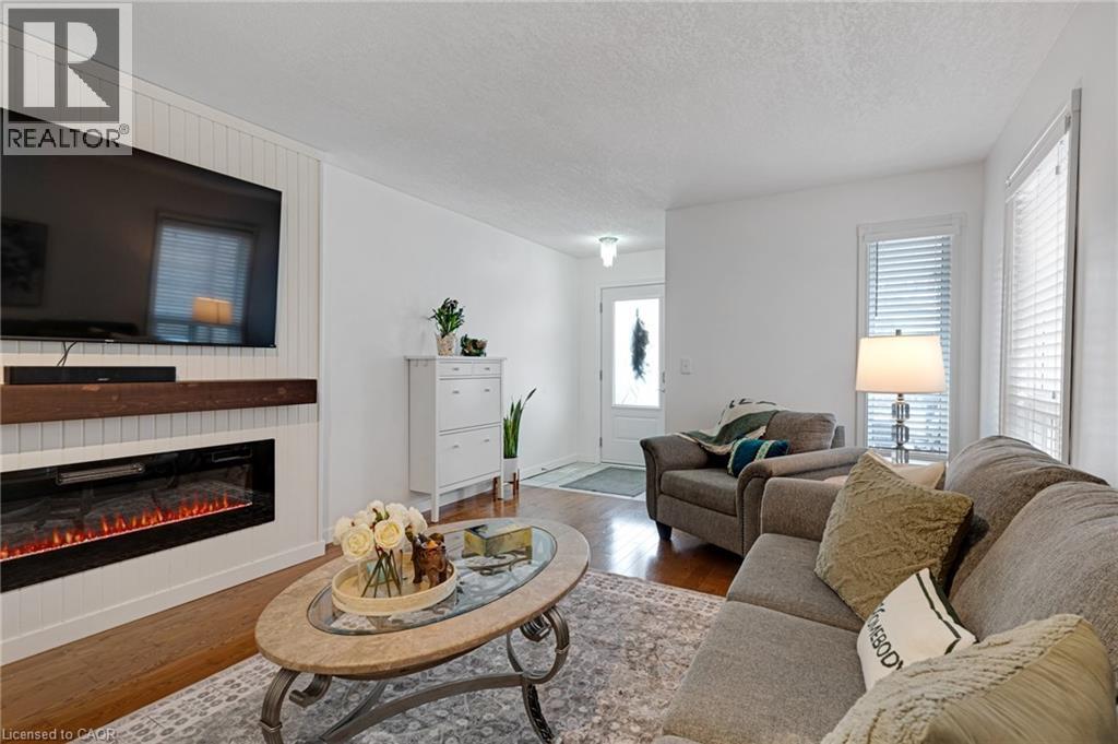 56 FLOCKHART Road, Cambridge, Ontario, N1P1G3 — Photo 9