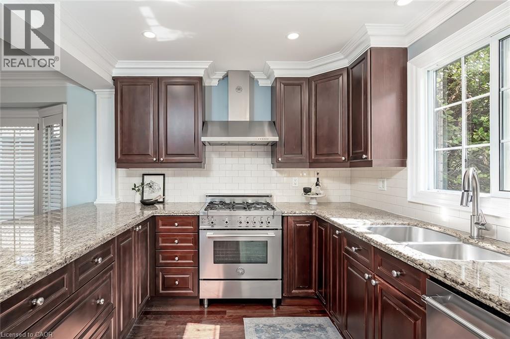 2428 LAKESHORE Road, Burlington, Ontario, L7R1C1 — Photo 12