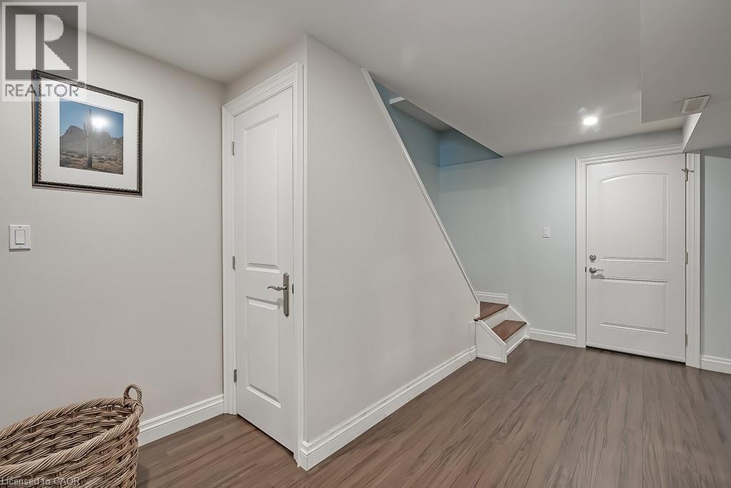 2428 LAKESHORE Road, Burlington, Ontario, L7R1C1 — Photo 35