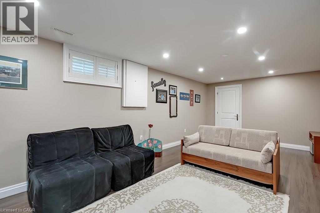 2428 LAKESHORE Road, Burlington, Ontario, L7R1C1 — Photo 36