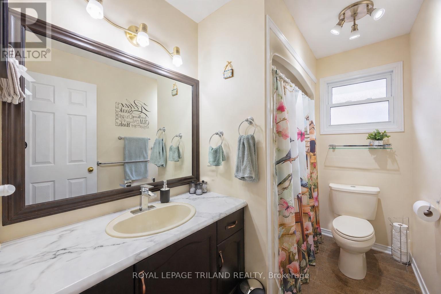 31 NEAL AVENUE, St. Thomas, Ontario, N5R6B5 — Photo 19