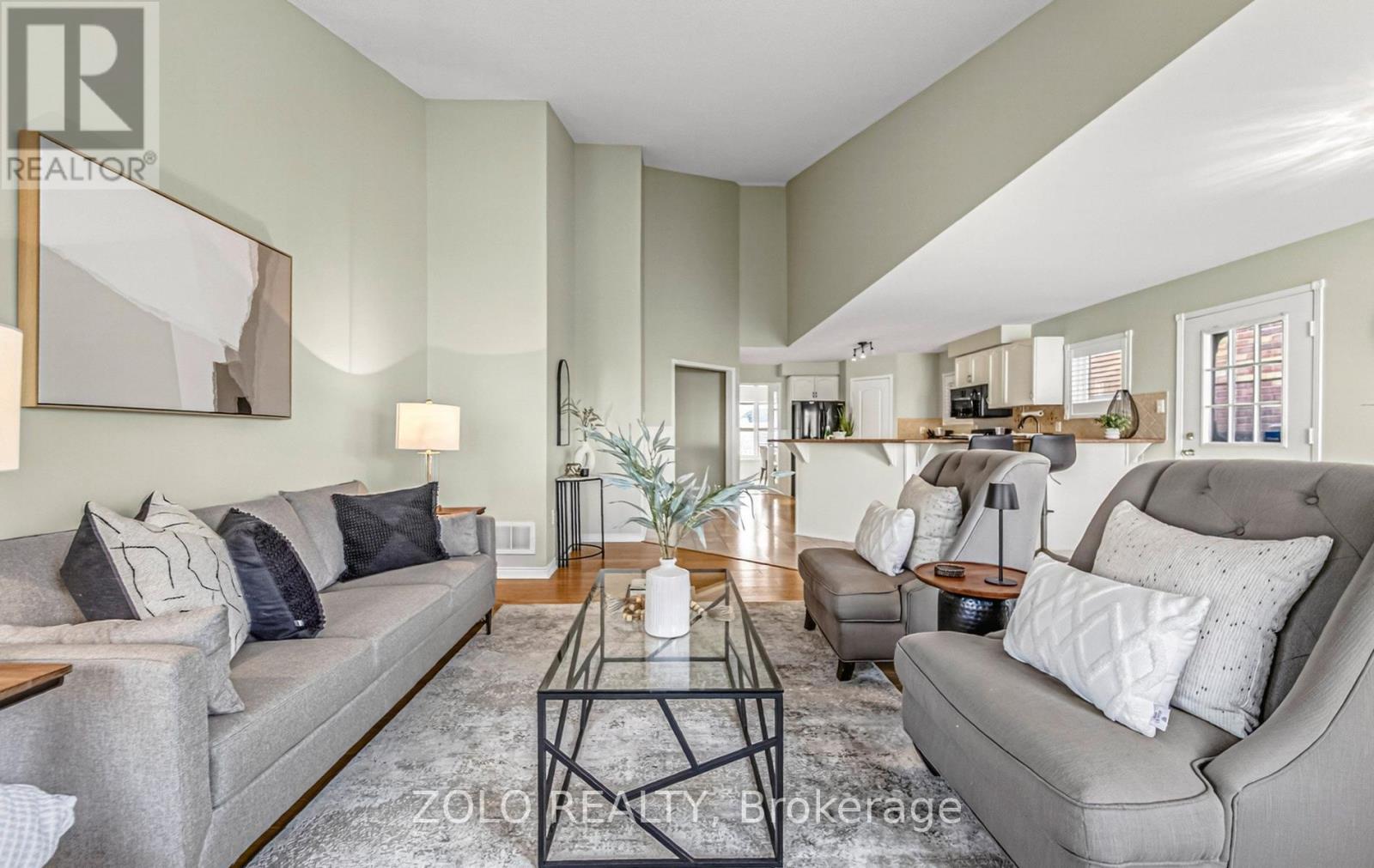 4 STURGESS CRESCENT, Whitby (Brooklin), Ontario, L1M1J9 — Photo 19