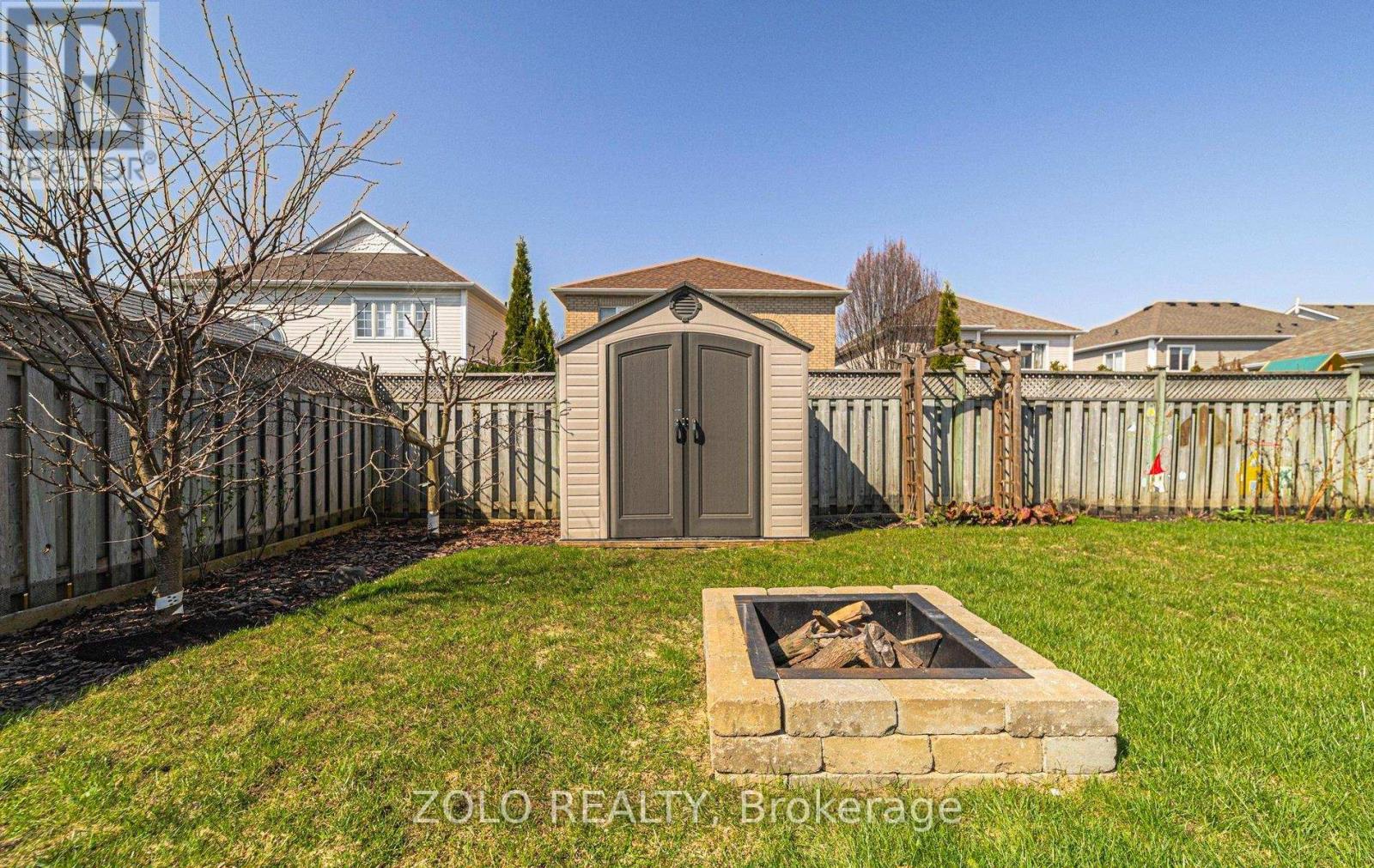 4 STURGESS CRESCENT, Whitby (Brooklin), Ontario, L1M1J9 — Photo 33