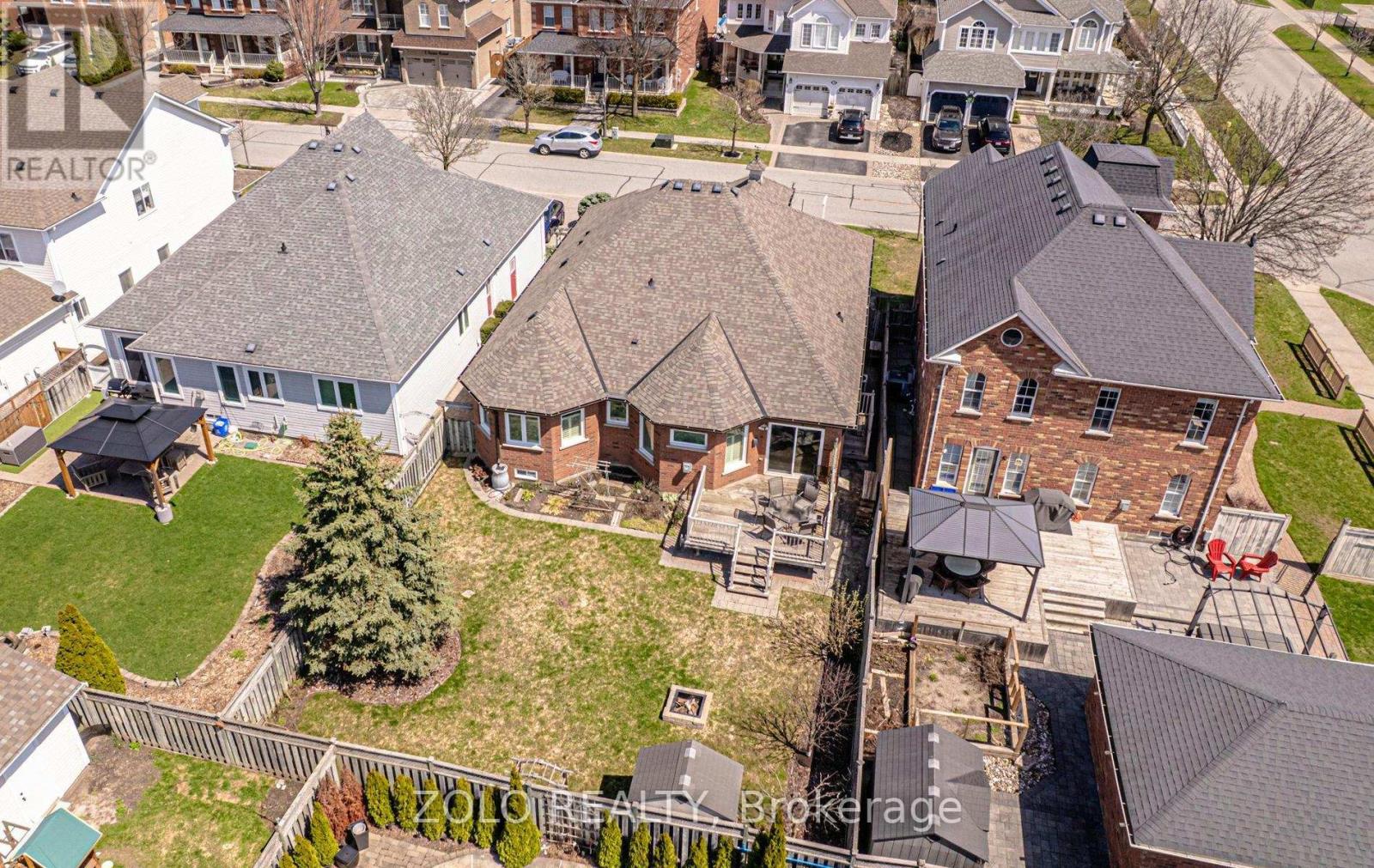4 STURGESS CRESCENT, Whitby (Brooklin), Ontario, L1M1J9 — Photo 42