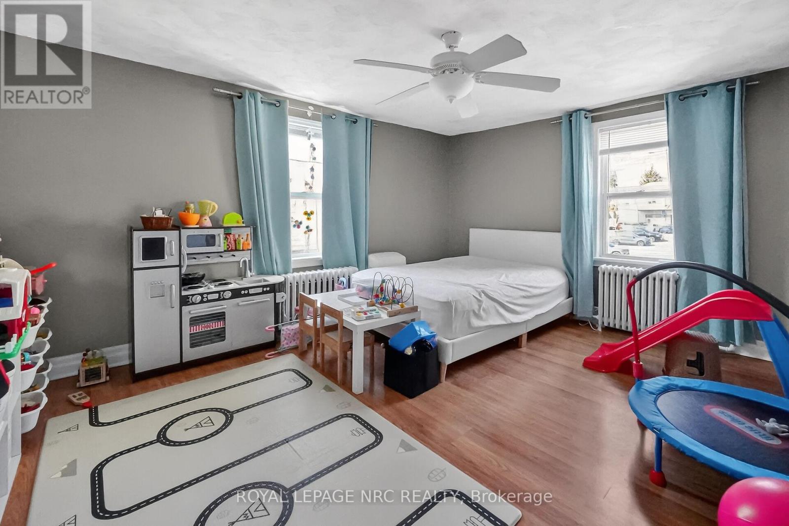 13 ALBERT STREET W, Thorold (Thorold Downtown), Ontario, L2V2E9 — Photo 25