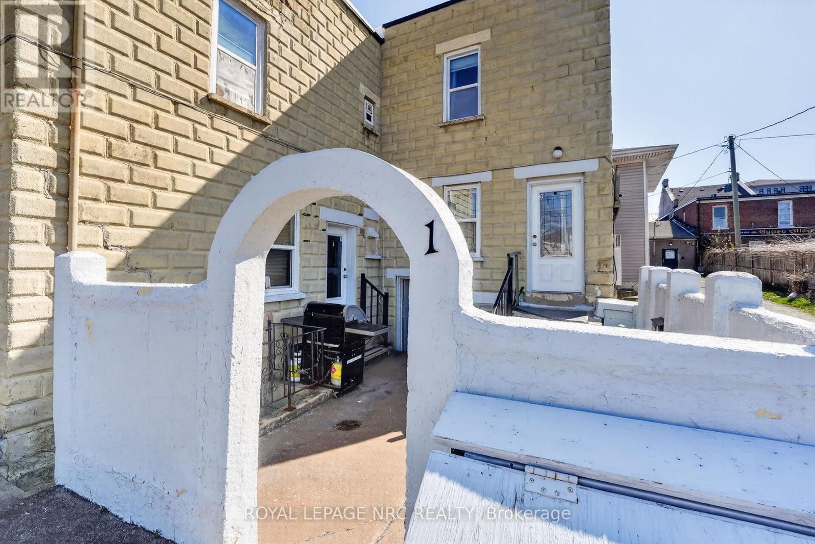 13 ALBERT STREET W, Thorold (Thorold Downtown), Ontario, L2V2E9 — Photo 29