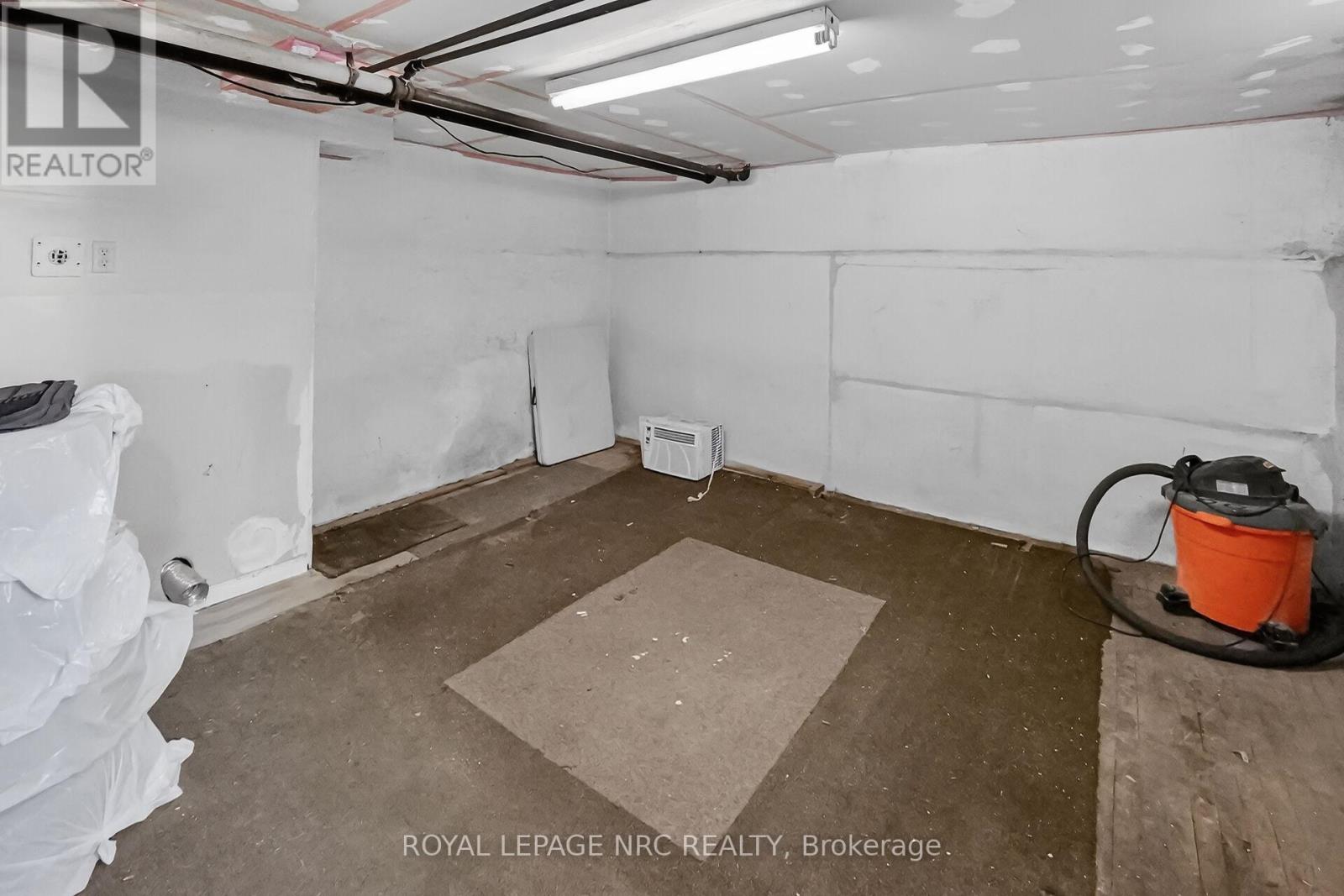 13 ALBERT STREET W, Thorold (Thorold Downtown), Ontario, L2V2E9 — Photo 39