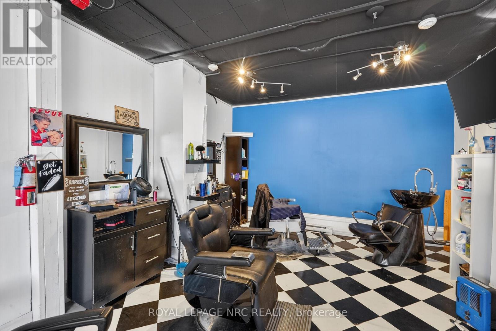 13 ALBERT STREET W, Thorold (Thorold Downtown), Ontario, L2V2E9 — Photo 8