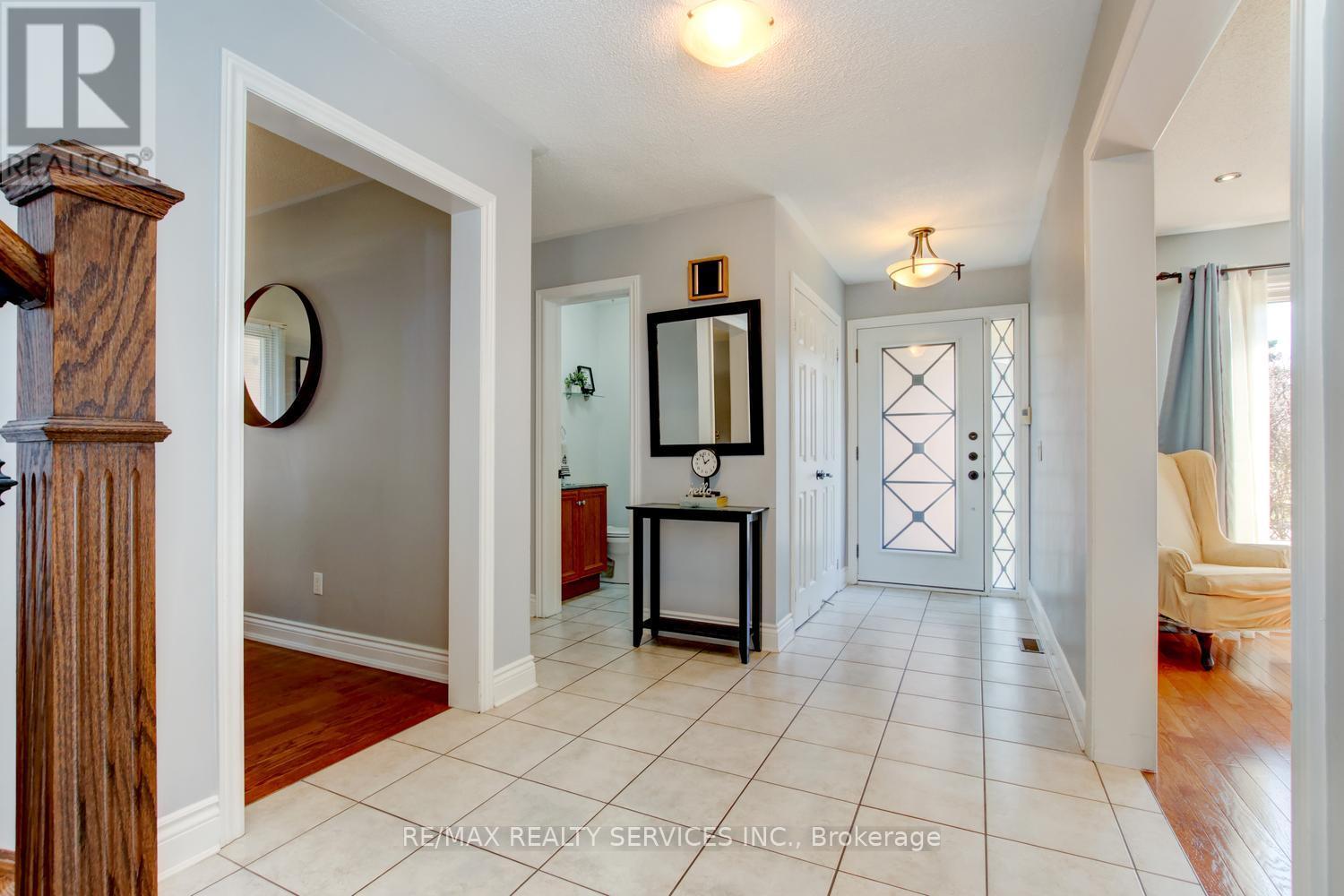 3 NYMARK PLACE, Brampton (Westgate), Ontario, L6S5T5 — Photo 22