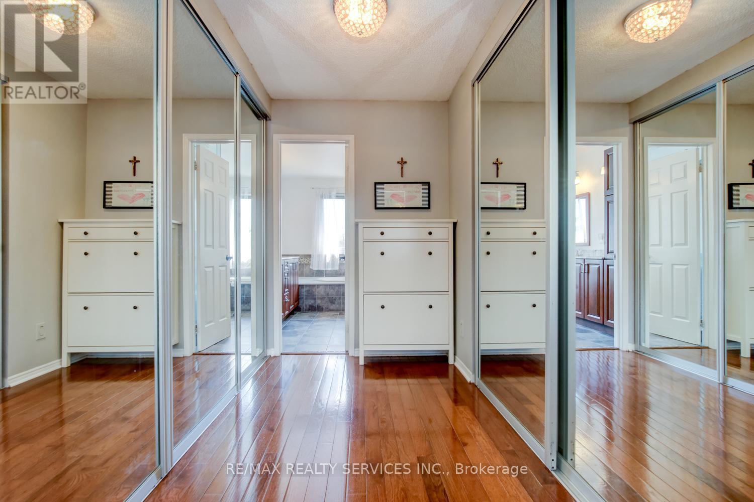 3 NYMARK PLACE, Brampton (Westgate), Ontario, L6S5T5 — Photo 27